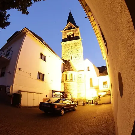 Kurfuerst Hotel 2*