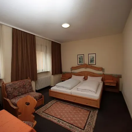 Kurfuerst Hotel