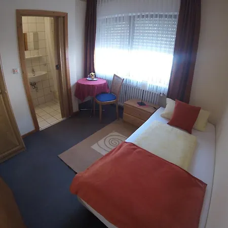 Kurfuerst Hotel 2*
